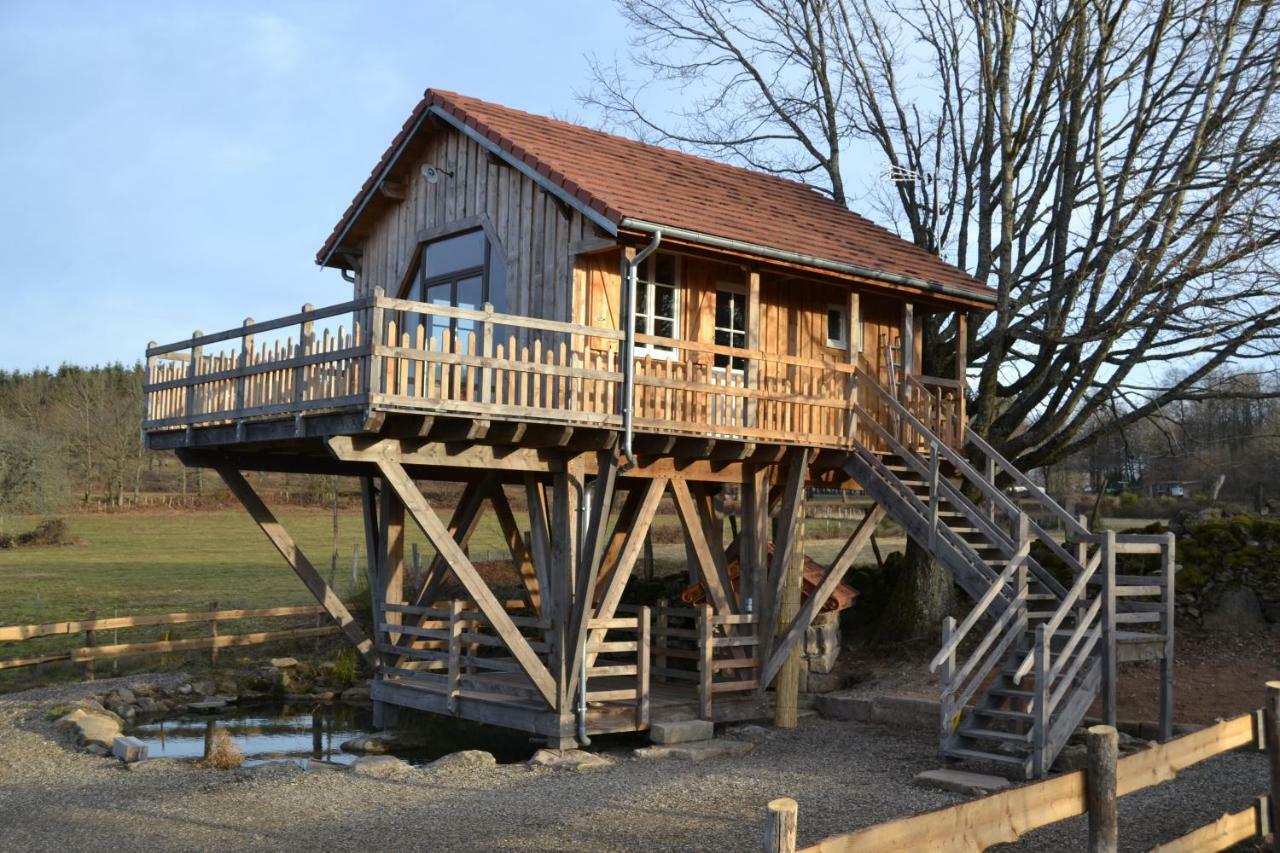 Les Cabanes Des Fontaines Saint-Sernin-du-Bois Luaran gambar